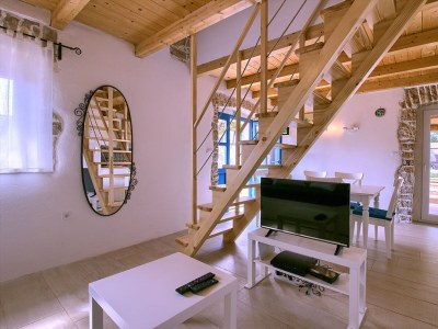 Villa Sasso with private pool - Features photo 18