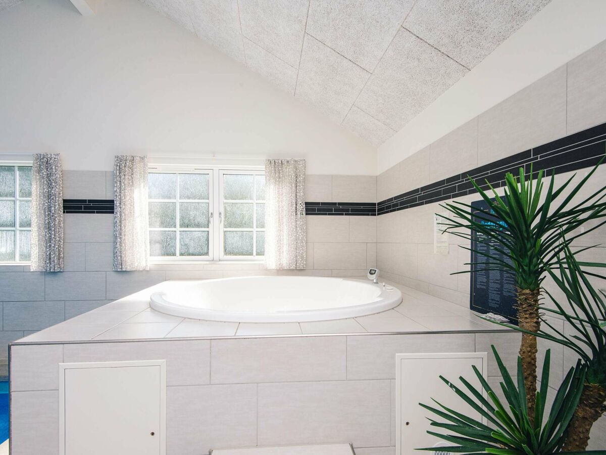 Holiday house 24 Personen Ferienhaus in Blåvand - Outdoor photo 5