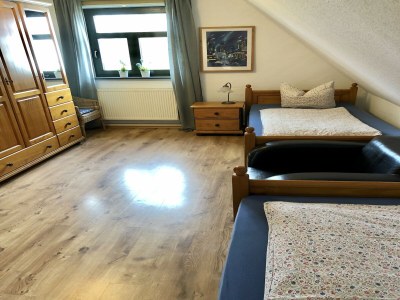 Apartment Geräumige Wohnung in Dargun mit Pool - Features photo 12