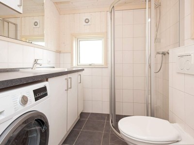 Holiday house 10 person holiday home in Großenbrode - Outdoor photo 11