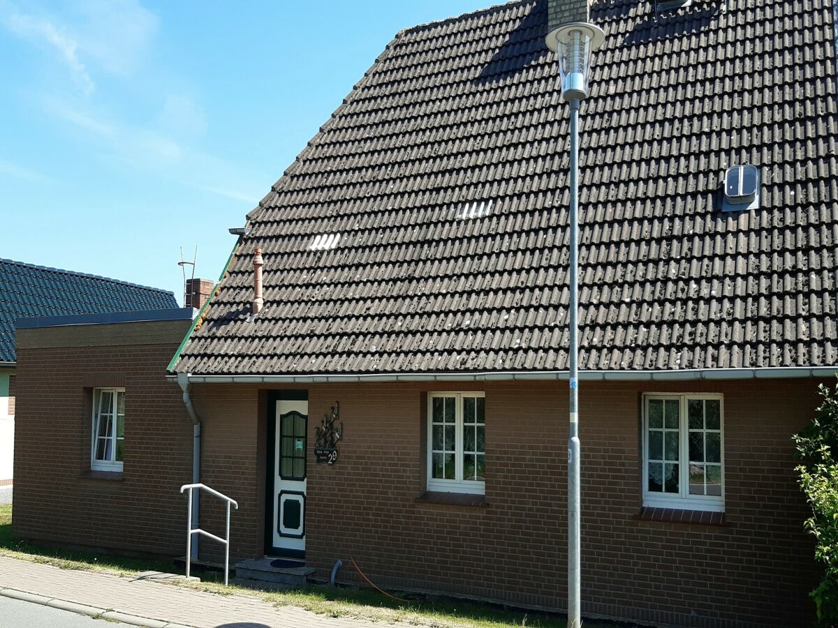 Apartment Ferienhaus in Boltenhagen am Sandstrand - Outdoor photo 4