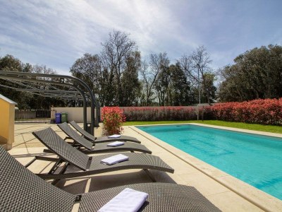 Villa Banjole-Mar mit Meerblick ,Strand 200m - Outdoor photo 3