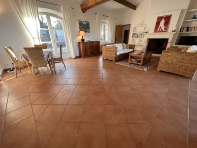 Villa H204 with sun terrace and large pool - Features photo 10