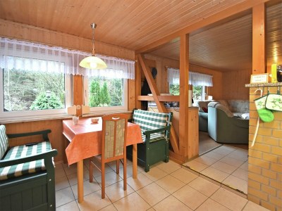 Bungalow Holiday Home with Parking - Features photo 7