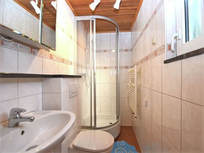 Bungalow Holiday Home with Parking - Features photo 8