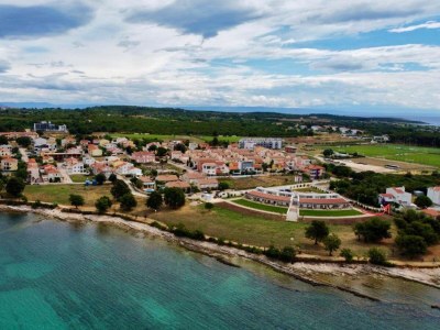 Holiday apartment Majda - Environment photo 13