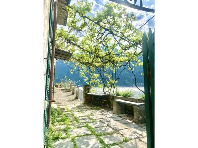 Holiday apartment Palazzo (at Lake Como) - Outdoor photo 8