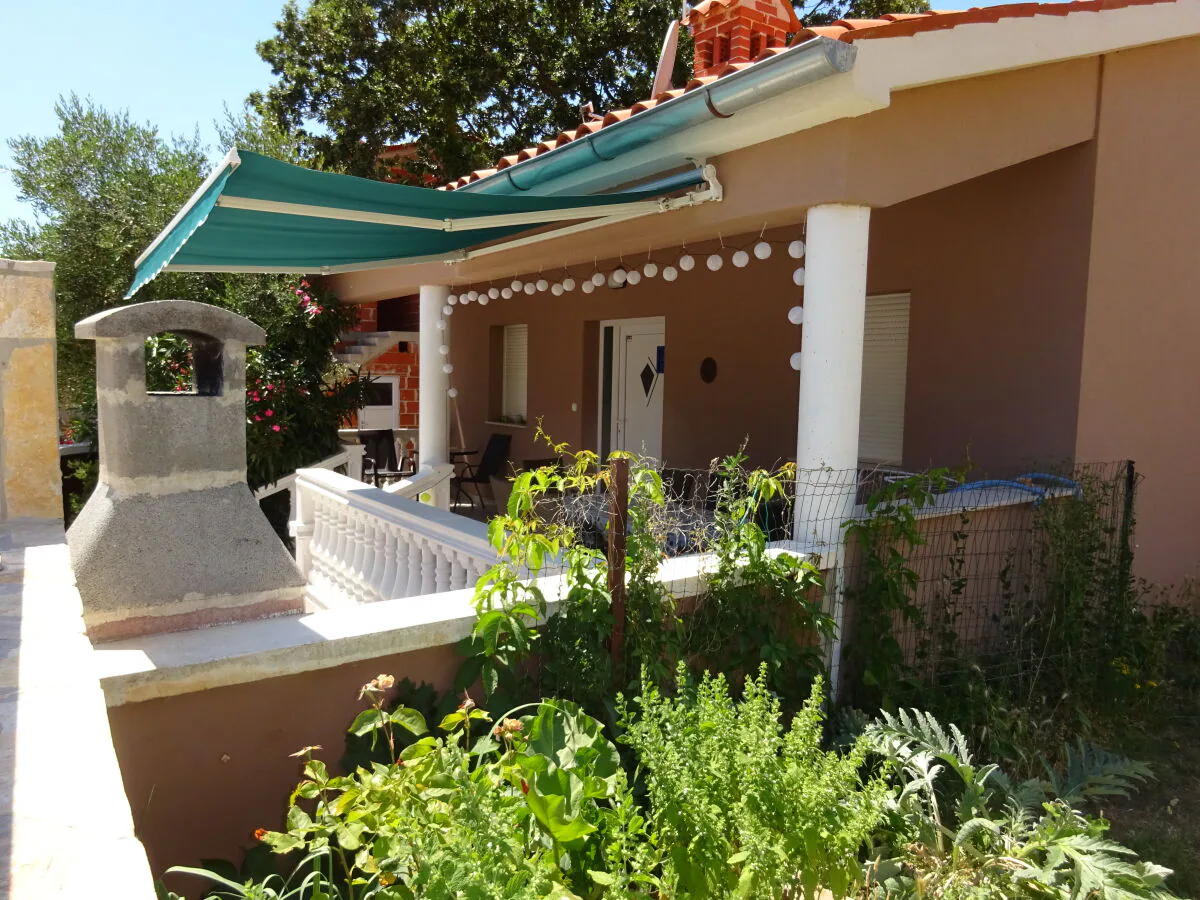 Holiday house Alenka - Outdoor photo 2