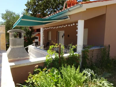 Holiday house Alenka - Outdoor photo 2