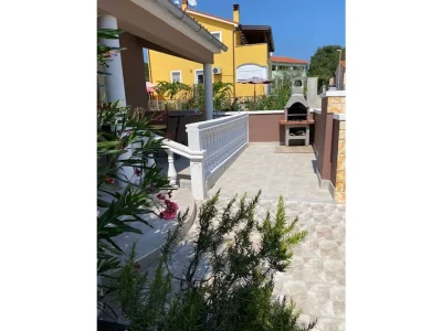 Holiday house Alenka - Outdoor photo 6