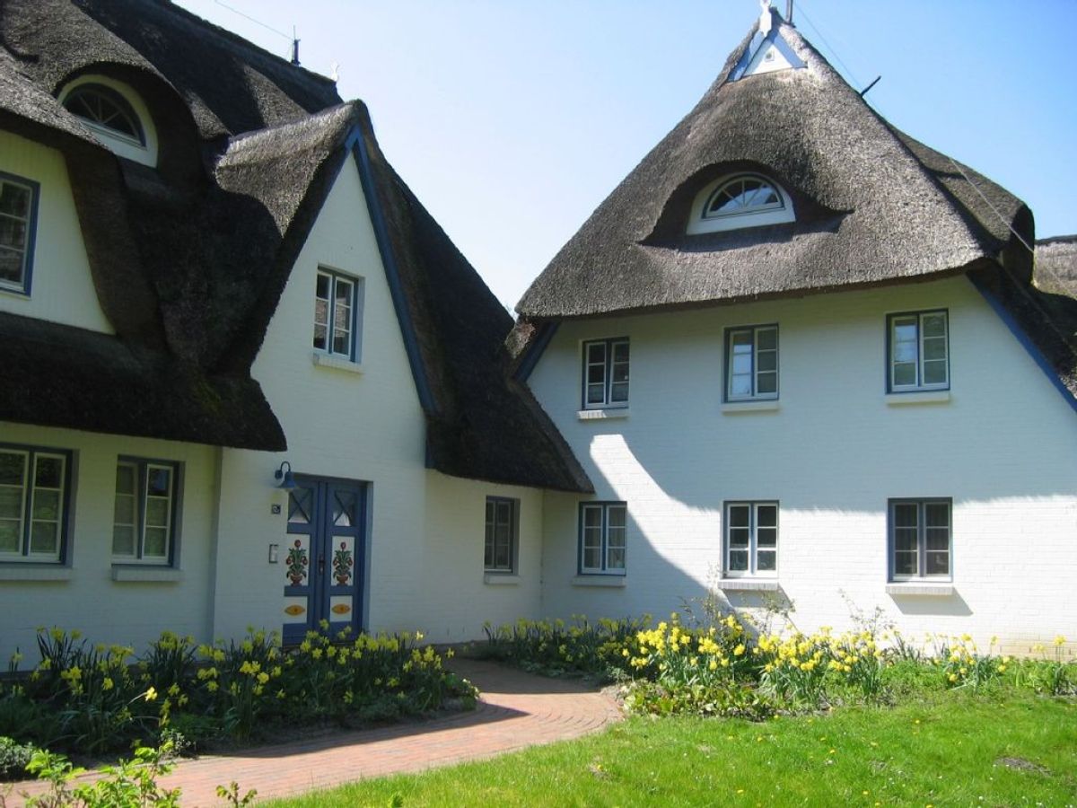 Holiday apartment Achtern Diek "Sonneneck" - Outdoor photo 2