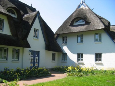 Holiday apartment Achtern Diek "Sonneneck" - Outdoor photo 2