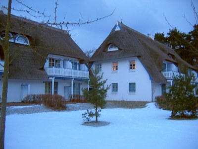 Holiday apartment Achtern Diek "Sonneneck" - Outdoor photo 3