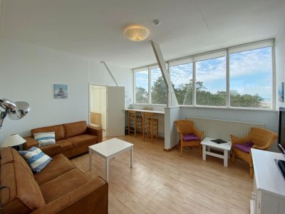 Apartment Apartment in Bergen aan Zee near Beach - Features photo 18