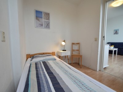 Apartment Apartment in Bergen aan Zee near Beach - Features photo 34