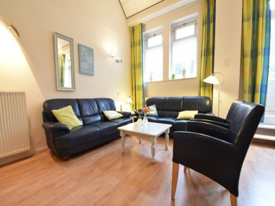 Apartment Holiday Home in Bergen near North Sea Beach - Features photo 15