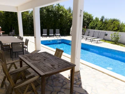 Holiday house Villa Alisa in STANIŠOVI Vlakovo - Holiday house