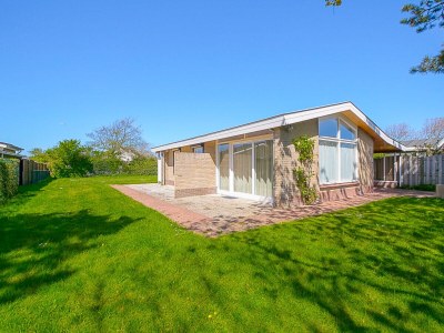 Holiday house Duynloper in Julianadorp - Holiday house