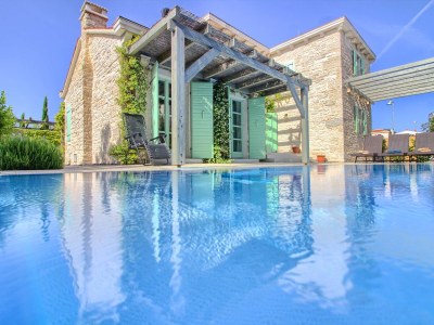 Villa Villa Zelda with private pool, 2 km beach - Outdoor photo 11