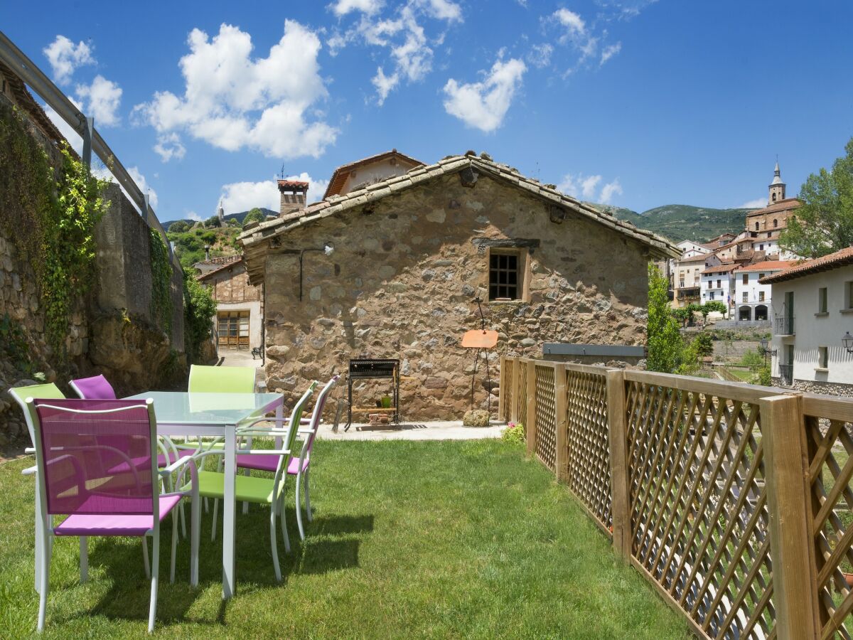 Cottage Villa in Torrecilla mit Bergblick - Outdoor photo 2