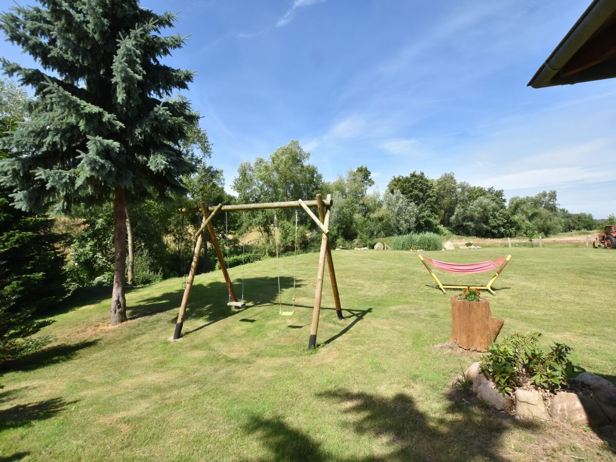 Apartment Einladende Ferienwohnung in Zweedorf mit Grill - Outdoor photo 2