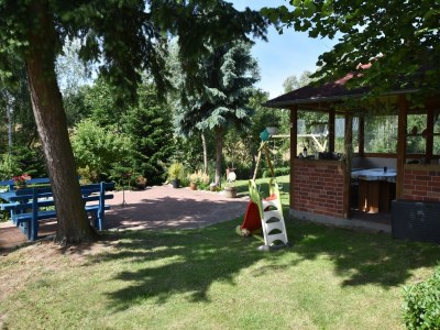 Apartment Einladende Ferienwohnung in Zweedorf mit Grill - Features photo 13
