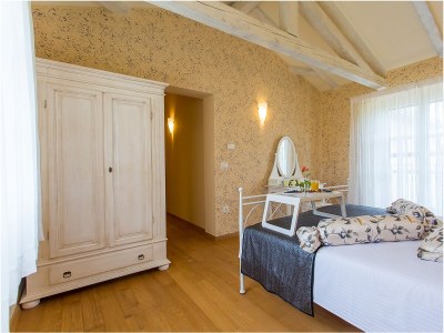 Holiday house Stupenda - Features photo 33