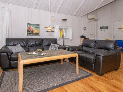 Holiday house 8 person holiday home in Nordborg-By Traum - Outdoor photo 9