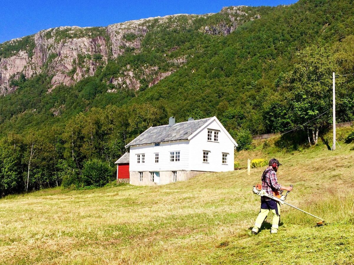 Holiday house 8 person holiday home in Masfjordnes-By Traum - Outdoor photo 2