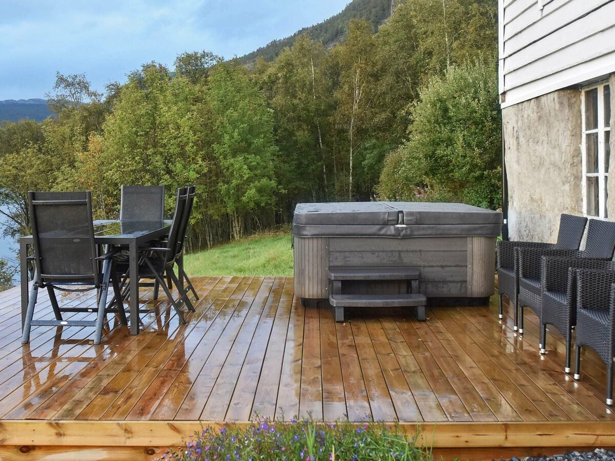 Holiday house 8 person holiday home in Masfjordnes-By Traum - Outdoor photo 4