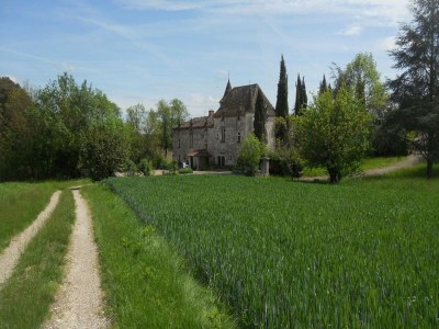 Castle Château in Nouvelle-Aquitaine with Pool & Views - Outdoor photo 3