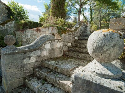 Castle Château in Nouvelle-Aquitaine with Pool & Views - Outdoor photo 11