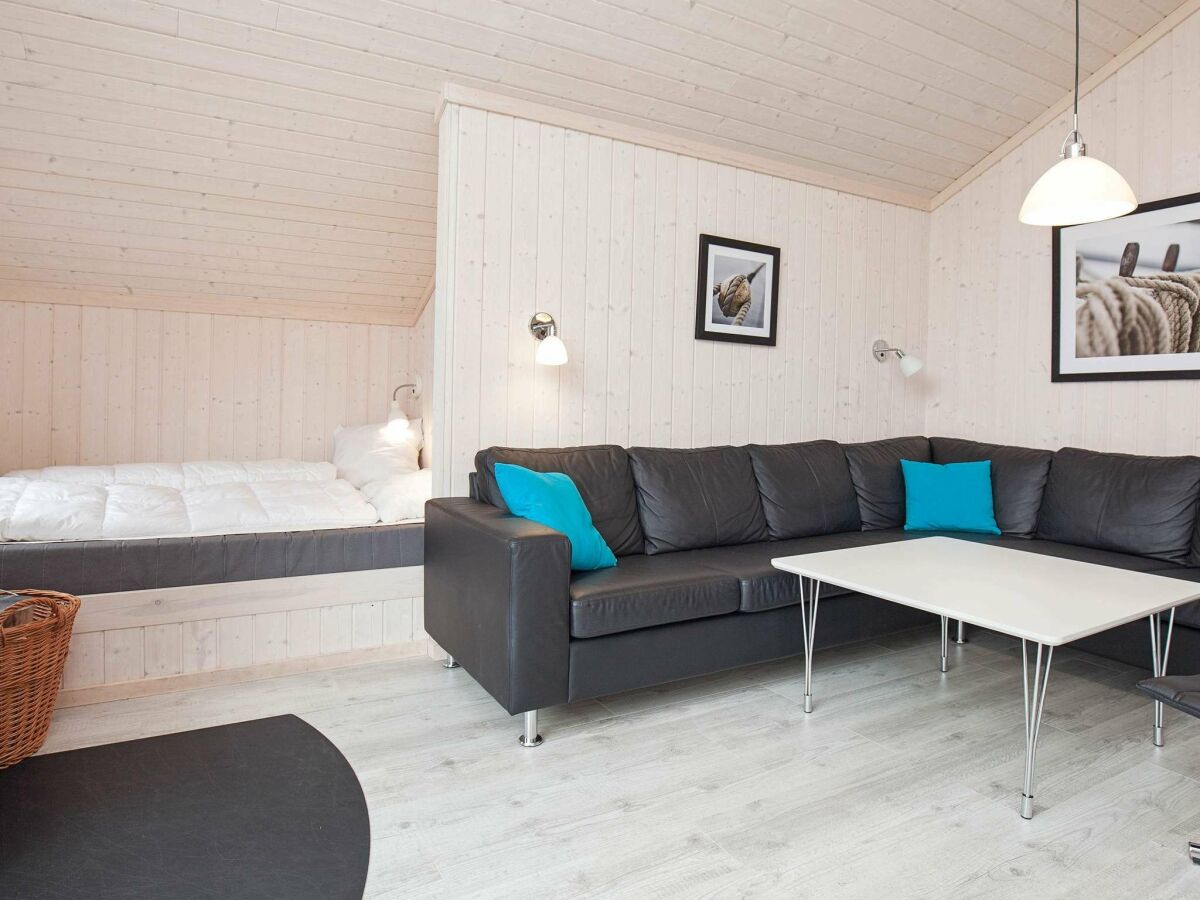 Holiday house 10 person holiday home in Großenbrode - Outdoor photo 3