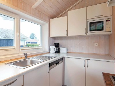 Holiday house 6 person holiday home in GROEMITZ - Outdoor photo 19