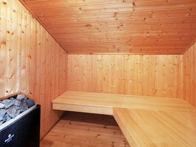 Holiday house 6 person holiday home in GROEMITZ - Outdoor photo 6