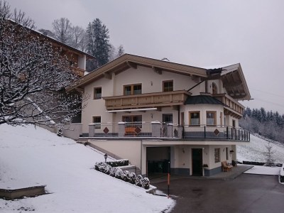 Holiday apartment "House Angelika" - Outdoor photo 2