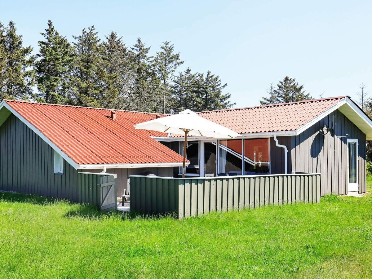 Holiday house 10 person holiday home in Løkken-By Traum - Outdoor photo 2