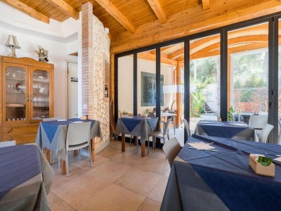 Apartment Apartment in Gasponi with Mountain Views - Features photo 24