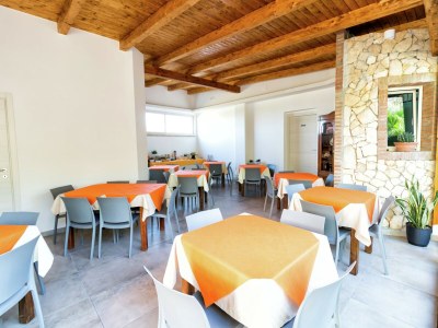 Apartment Apartment in Gasponi with Mountain Views - Features photo 25