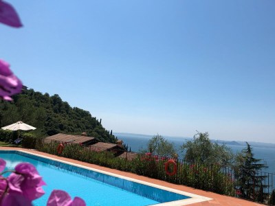 Holiday apartment Ferienwohnung Residenza Torri - fantastic lake view - Features photo 16