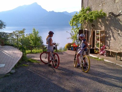 Holiday apartment Ferienwohnung Residenza Torri - fantastic lake view - Environment photo 17