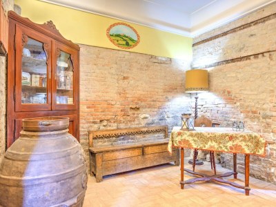 Farmhouse Farmhouse in Marsciano with Pool and Vineyards - Features photo 16