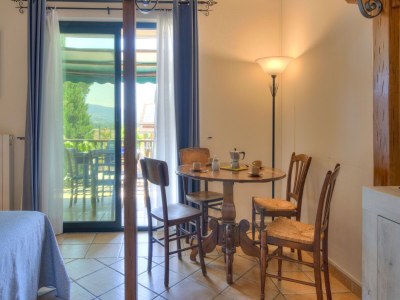 Farmhouse Farmhouse in Marsciano with Pool and Vineyards - Features photo 22