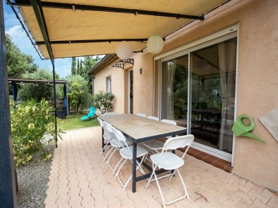 Villa Sensational holiday home with pool - Outdoor photo 11