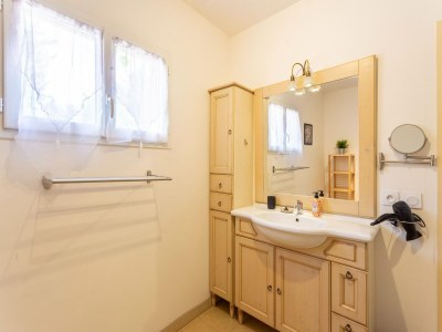 Villa Sensational holiday home with pool - Features photo 25