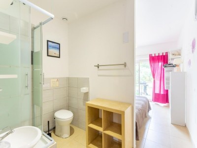 Villa Sensational holiday home with pool - Features photo 31