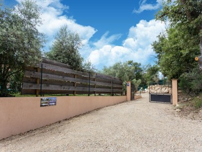 Villa Sensational holiday home with pool - Features photo 32