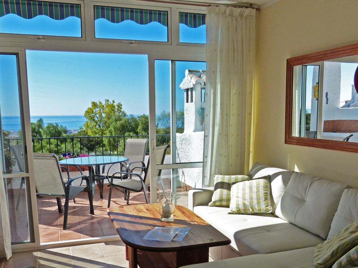 Holiday apartment La Perla - South facing, Sun morning to evening