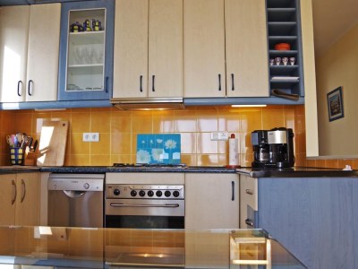 Holiday apartment La Perla - South facing, Sun morning to evening - Features photo 13