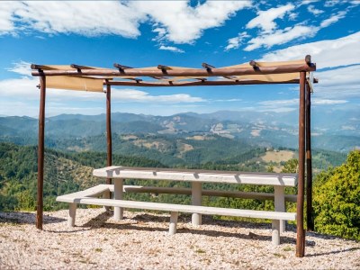 Farmhouse Holiday Home in Apecchio with Panoramic Views - Outdoor photo 8